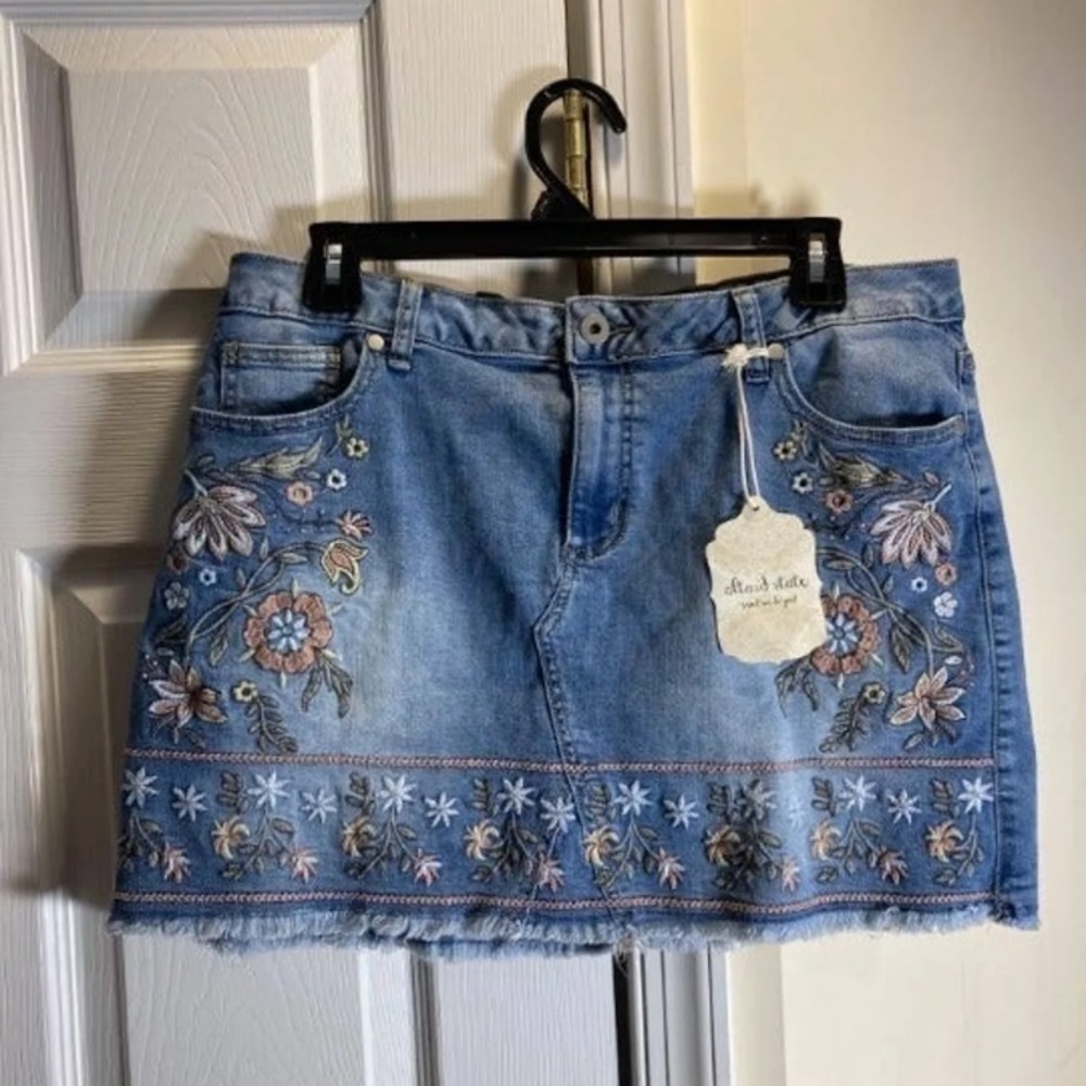 NWT Altar'd State denim embroidered skirt